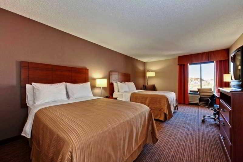 Quality Inn & Suites Matthews - Charlotte Экстерьер фото